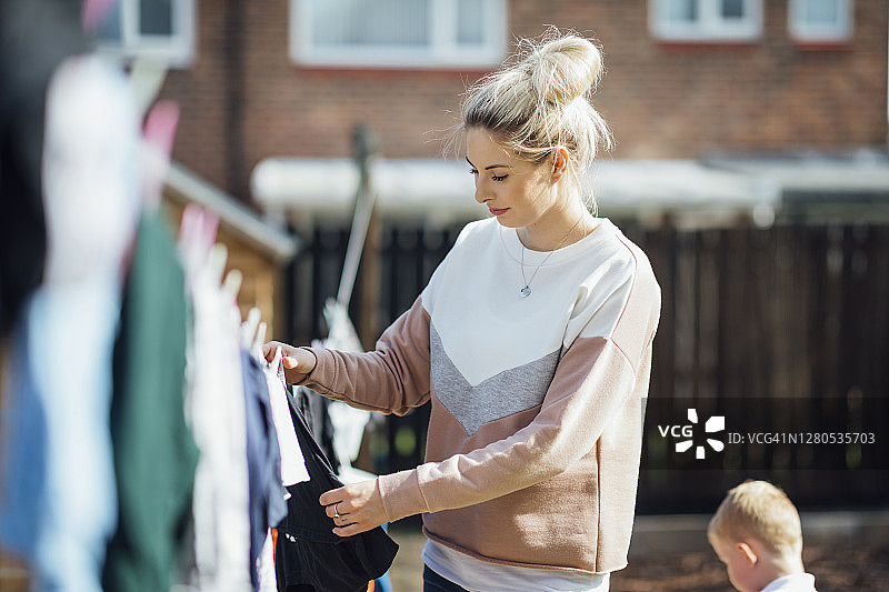 洗衣日！图片素材