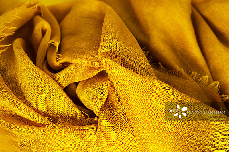 天然织物背景上的潮流黄色图片素材