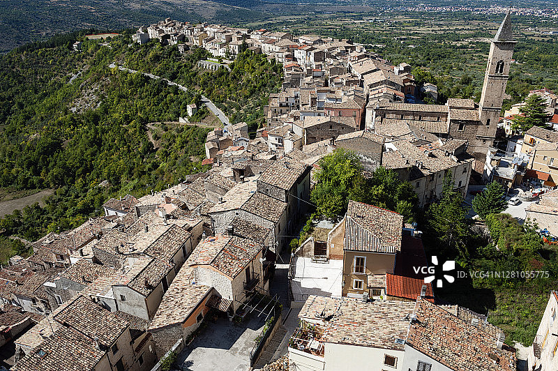 意大利阿布鲁齐地区的帕琴特罗村庄图片素材