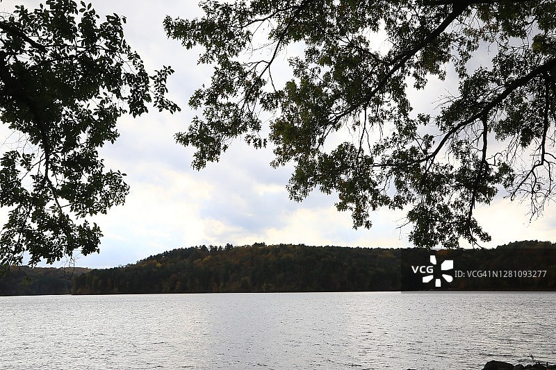 用于防洪的人造水库图片素材