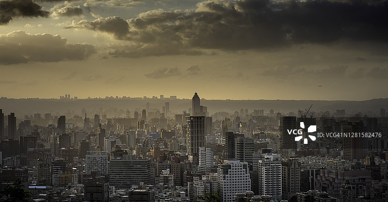 台北象山傍晚城市景观图片素材