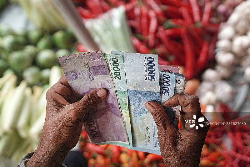 印尼卢比纸币图片素材