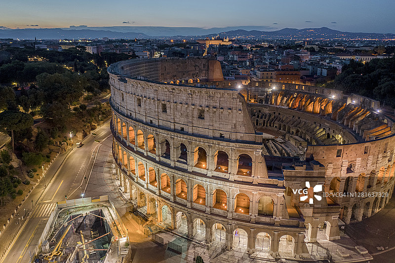 罗马弗拉维安圆形剧场鸟瞰图图片素材
