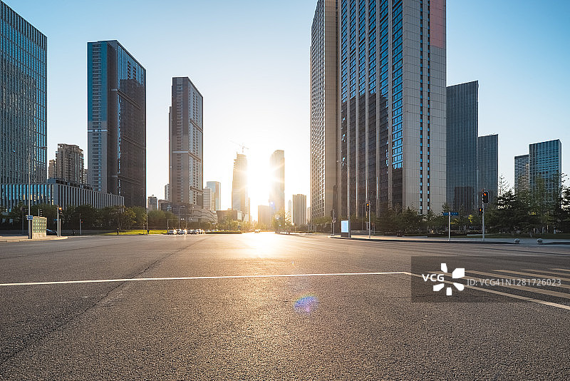 城市金融区的主干道图片素材