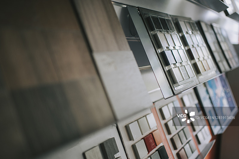 瓷砖类型的多种选择展示间图片素材