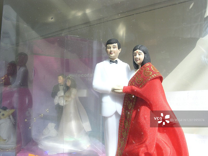 印度婚礼蛋糕人偶图片素材