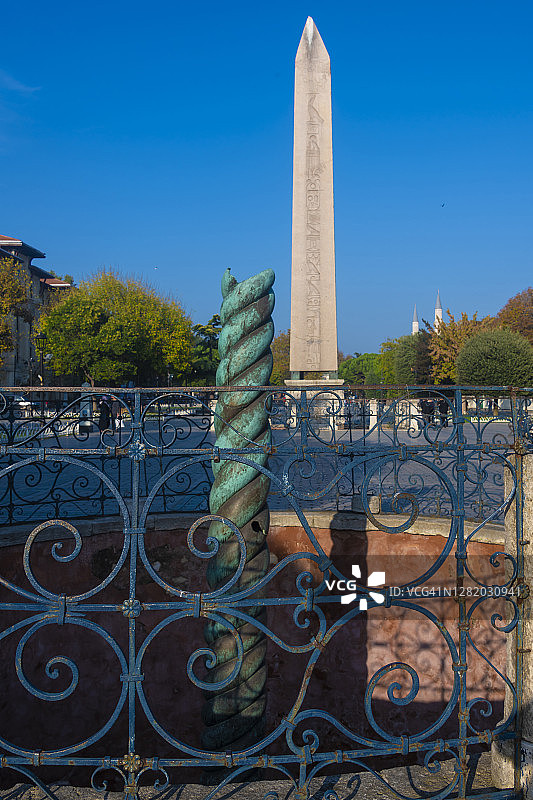 伊斯坦布尔苏丹艾哈迈德广场的蛇柱图片素材