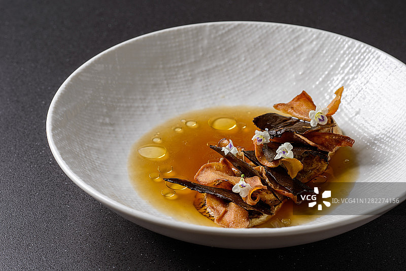 杏鲍菇与丹贝图片素材