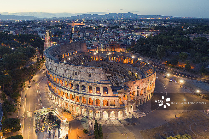 罗马弗拉维安圆形剧场鸟瞰图图片素材