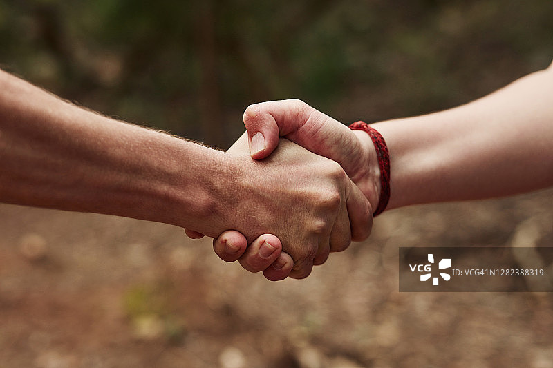 携手共创绿色未来图片素材