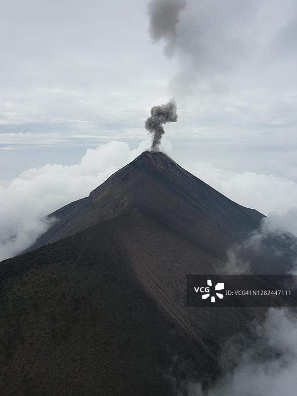 富埃戈火山图片素材