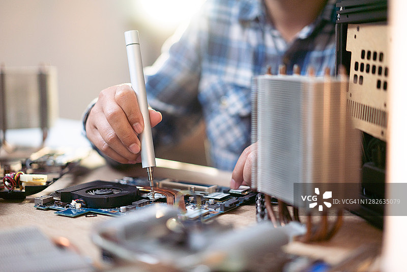 电脑维修服务硬件支持笔记本电脑图片素材
