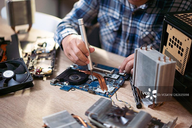 电脑维修服务硬件支持笔记本电脑图片素材