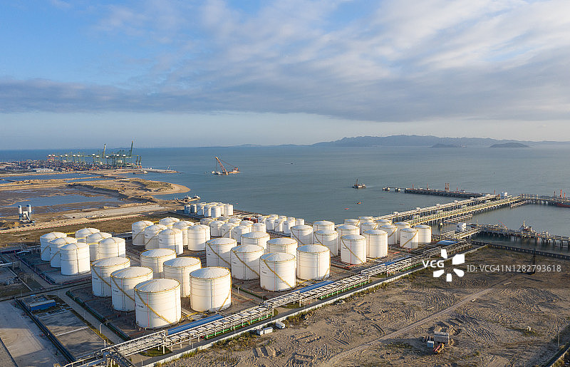 化工厂储罐图片素材