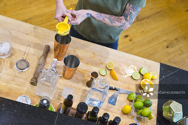 居家调酒师图片素材