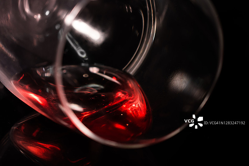 一杯酒图片素材