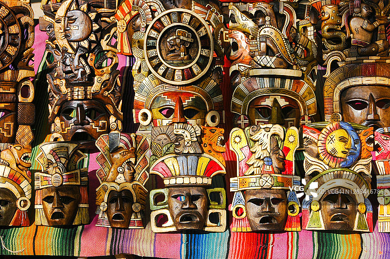 墨西哥奇琴伊察出售的纪念品图片素材