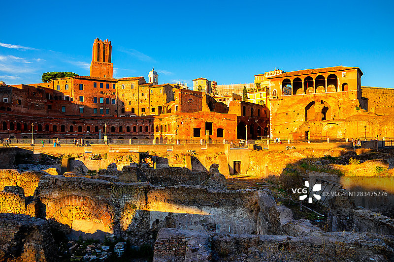 下午的图拉真市场图片素材