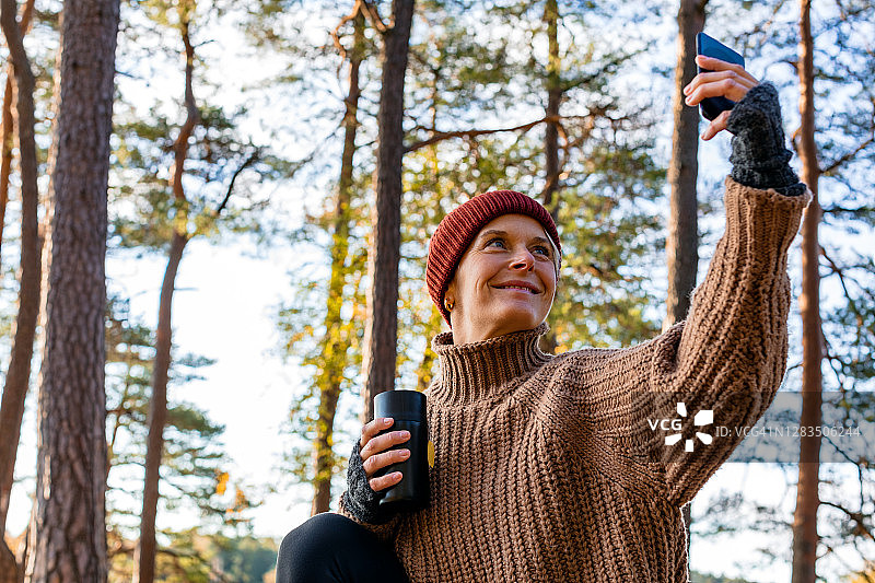 秋天的早晨图片素材