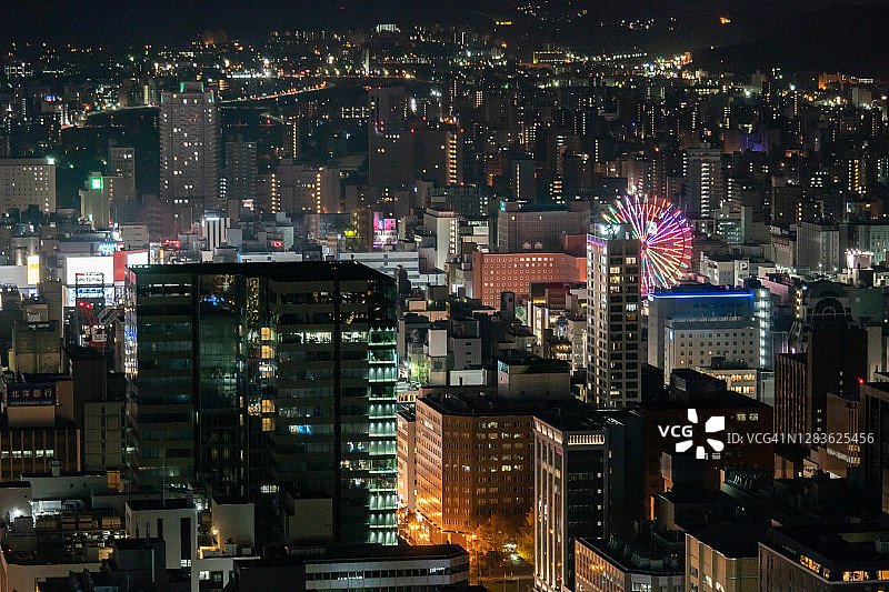 日本札幌市的璀璨城市建筑图片素材