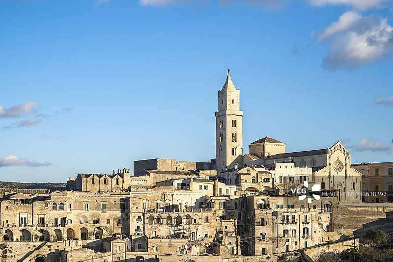 阳光明媚的意大利马泰拉图片素材