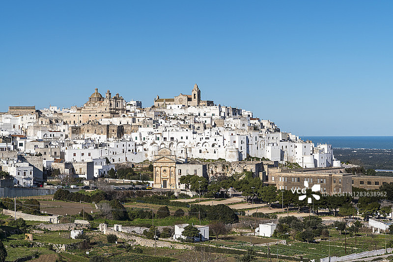 意大利普利亚区洛科罗通多古镇图片素材