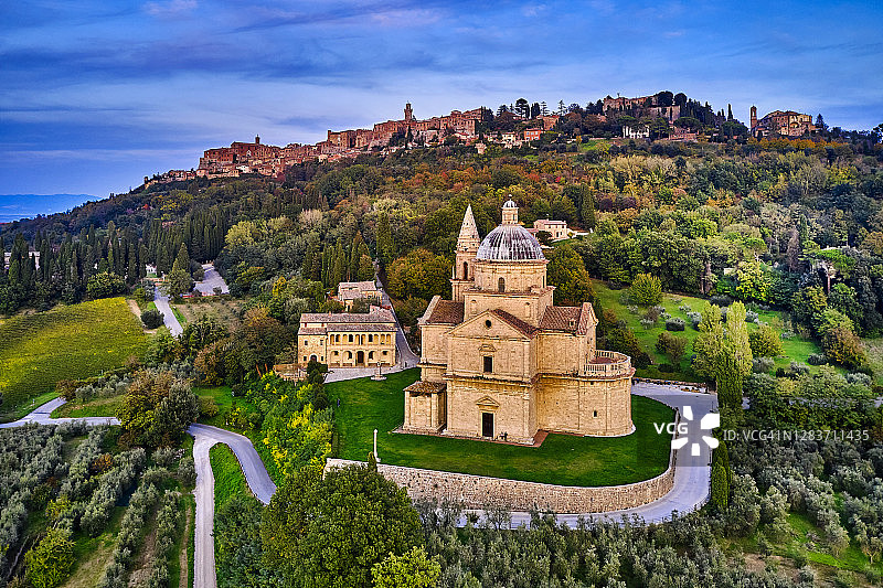 意大利托斯卡纳蒙特普尔恰诺圣比亚焦教堂图片素材