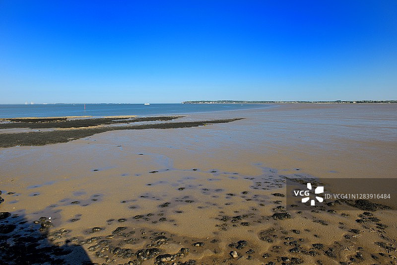 吉伦特河口的塔尔蒙图片素材