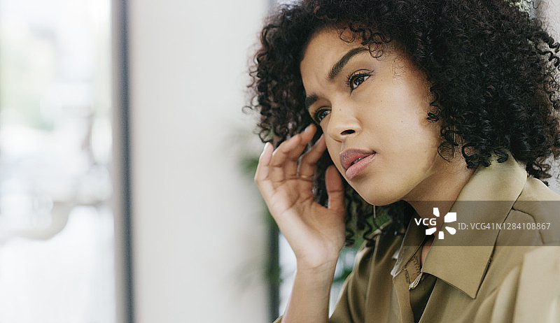 是什么引发了这次偏头痛？图片素材