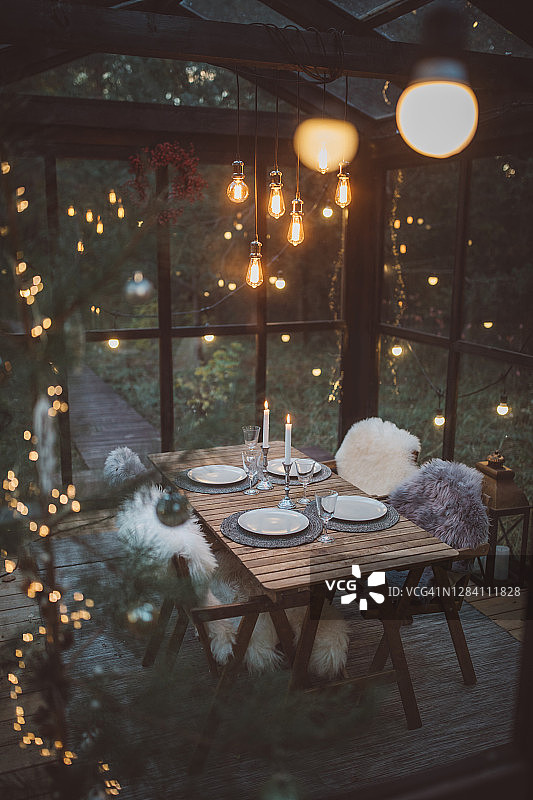 准备好圣诞晚餐图片素材