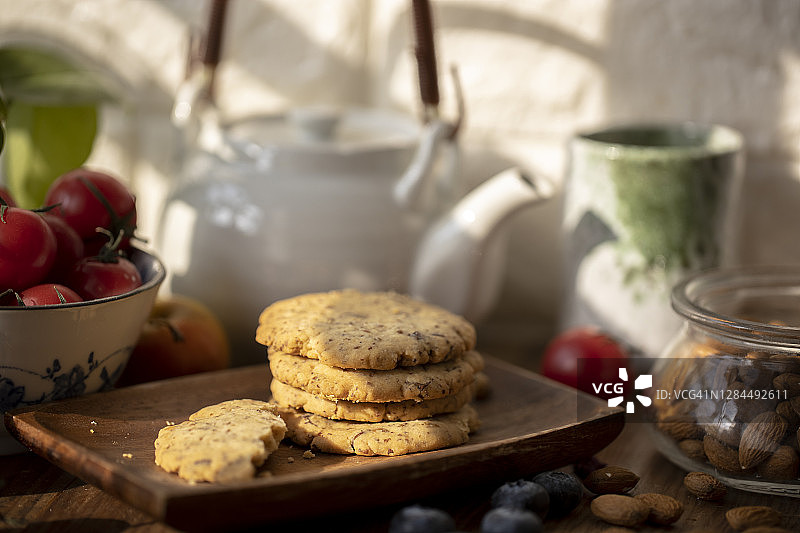 自制杏仁全麦饼干图片素材