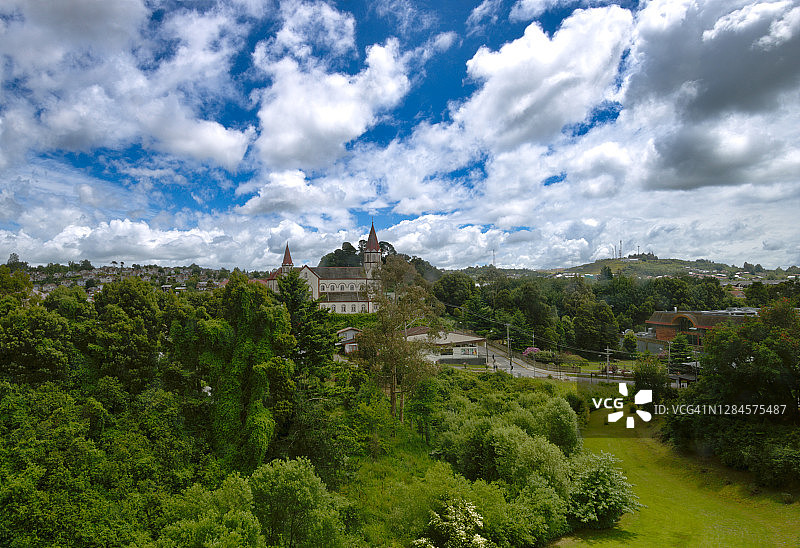 智利巴塔哥尼亚瓦拉斯港城市天际线图片素材