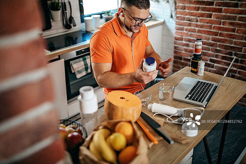 哪个更好图片素材