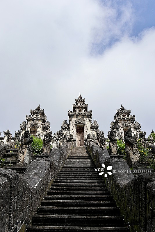 巴厘岛普拉伦普扬寺图片素材