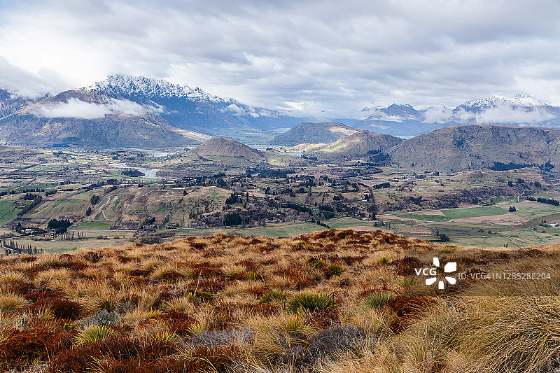 皇冠峰山脉图片素材