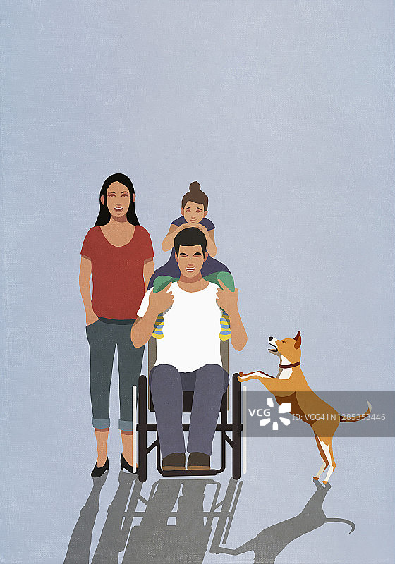 与家人和狗在一起的快乐轮椅男子肖像图片素材