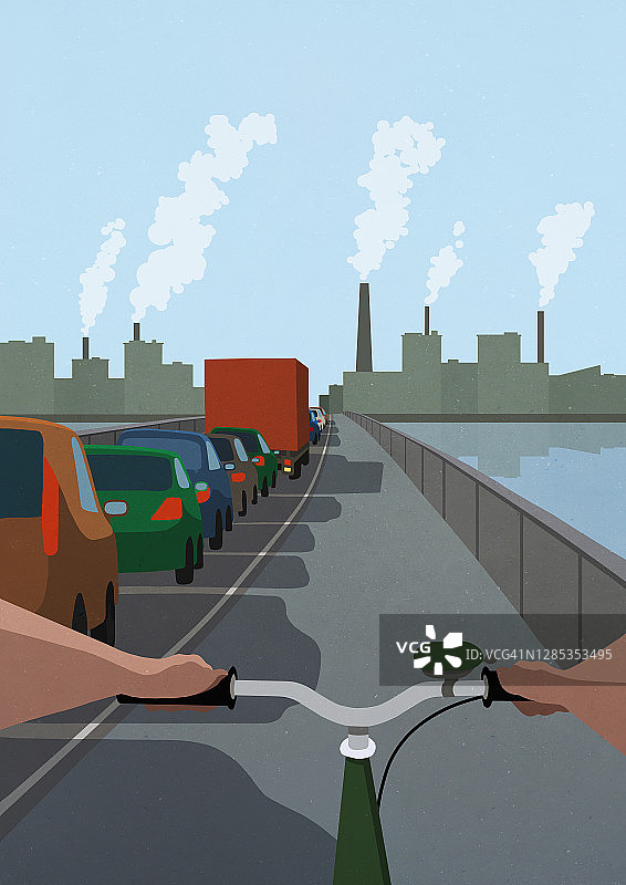 自行车道上的自行车视角，超越桥上拥堵的车辆图片素材