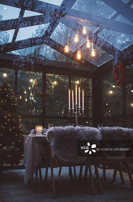 准备好圣诞晚餐图片素材