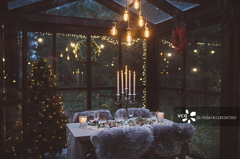 准备好圣诞晚餐图片素材