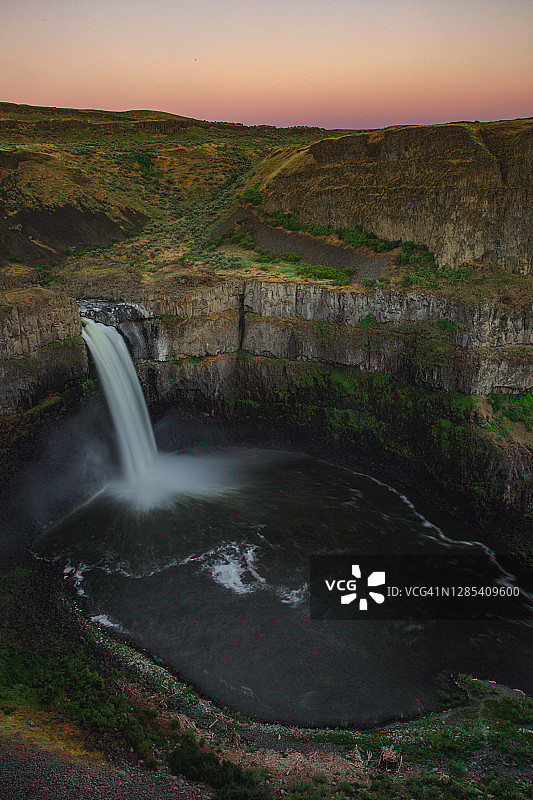 华盛顿州帕卢斯瀑布州立公园西北太平洋图片素材