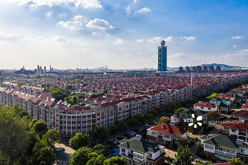 中国江苏江阴华西村住宅区和别墅风光图片素材
