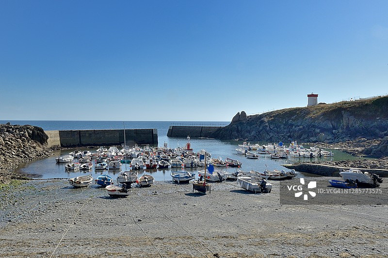 普卢伊内克，波尔斯-普尔汉港口图片素材