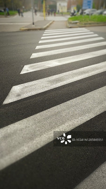 道路交叉口斑马线图片素材