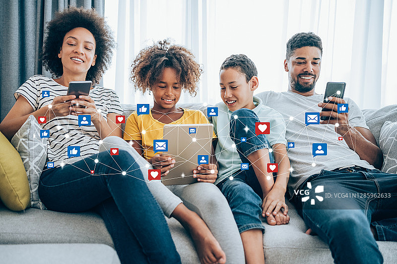 保持联系图片素材