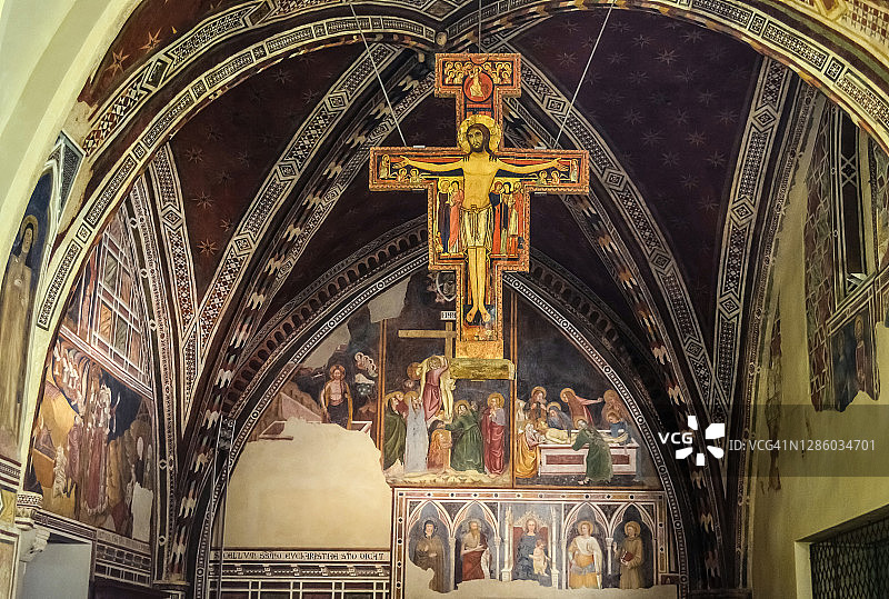 阿西西圣嘉勒大教堂，意大利翁布里亚图片素材