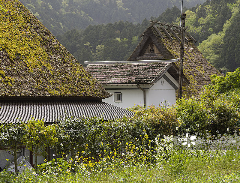 京都附近美山町的偏远村庄景观图片素材