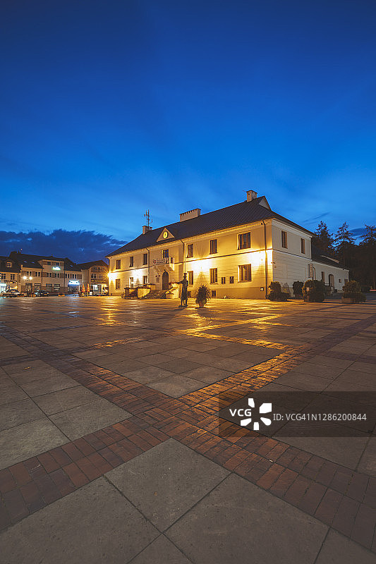 什切布热申的傍晚建筑图片素材