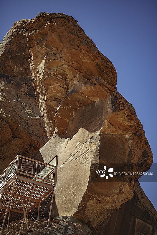火焰谷的岩石雕刻图片素材