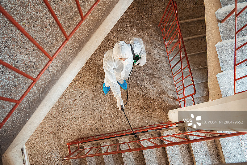 消毒保障健康的重要工作图片素材