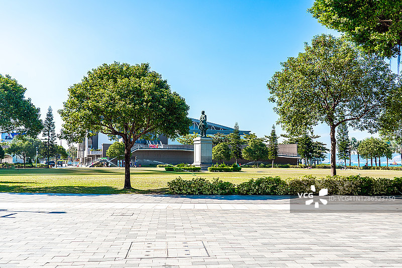 从香港中山纪念公园看到的城市景观图片素材